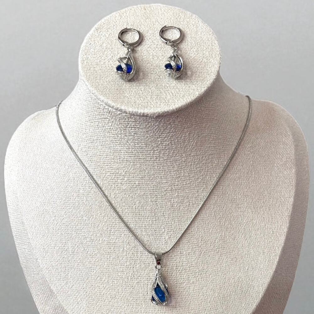 Silver & Blue Crystal Teardrop Necklace & Earrings Set